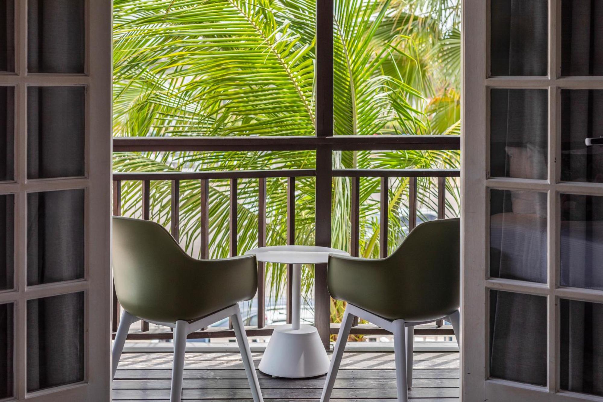 City Apartment Willemstad Bagian luar foto