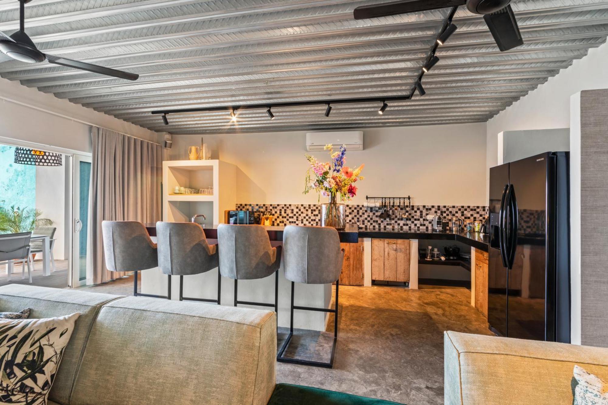 City Apartment Willemstad Bagian luar foto