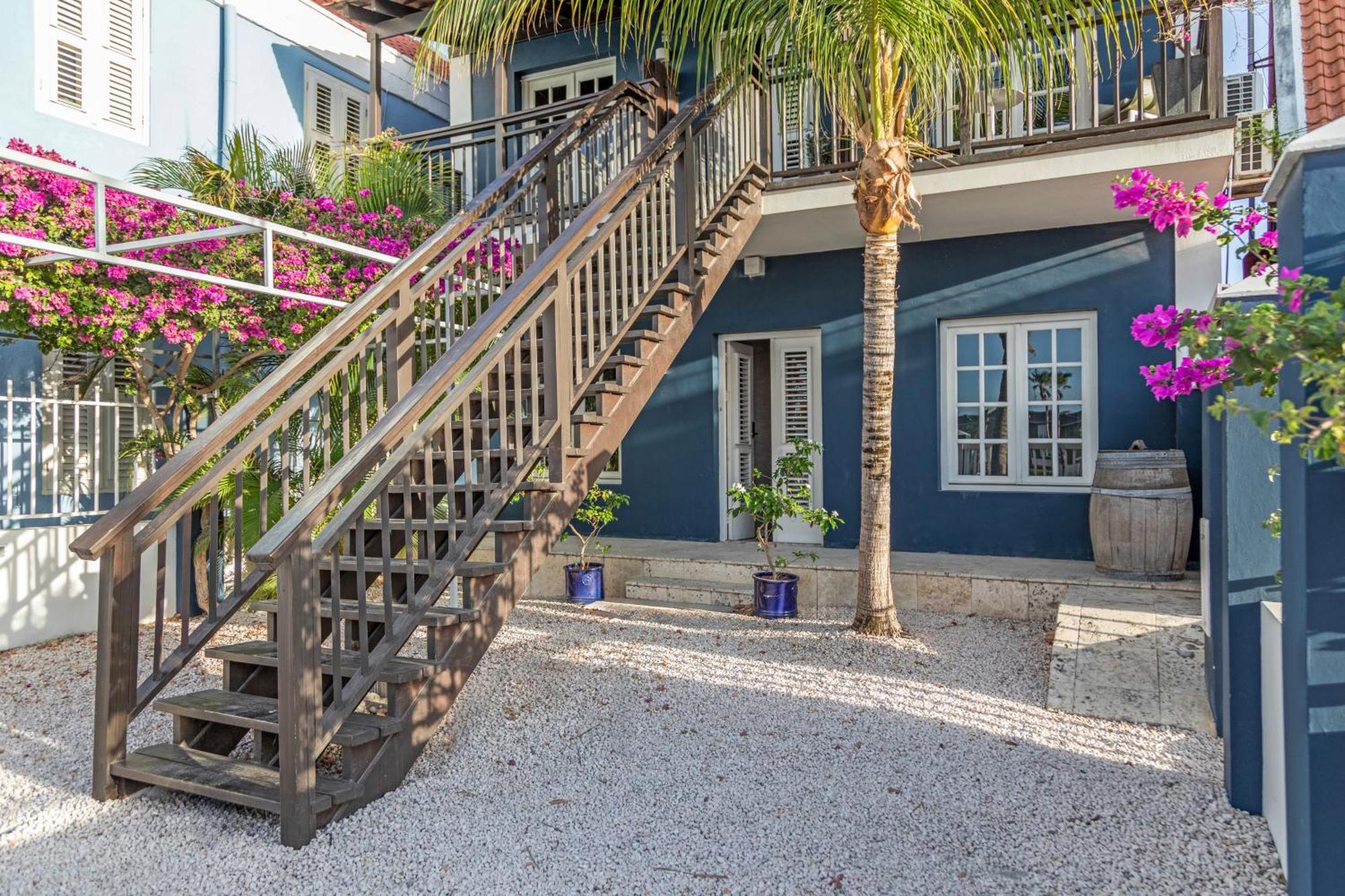 City Apartment Willemstad Bagian luar foto